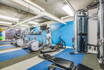 Fitness center with treadmills at Highview and Castle Manor, Washington